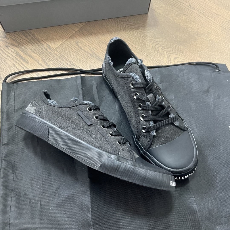 Balenciaga Sneakers